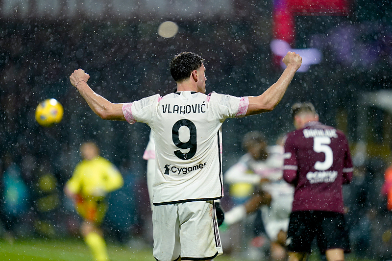  帕尔马替补奇兵建功，补时阶段绝杀萨勒尼塔纳