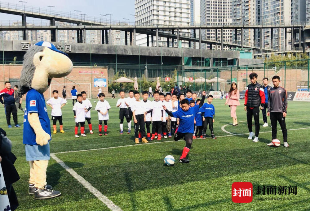 1xbet官方网站- 圣保利俱乐部成立百年纪念基金，支持社区文化建设  