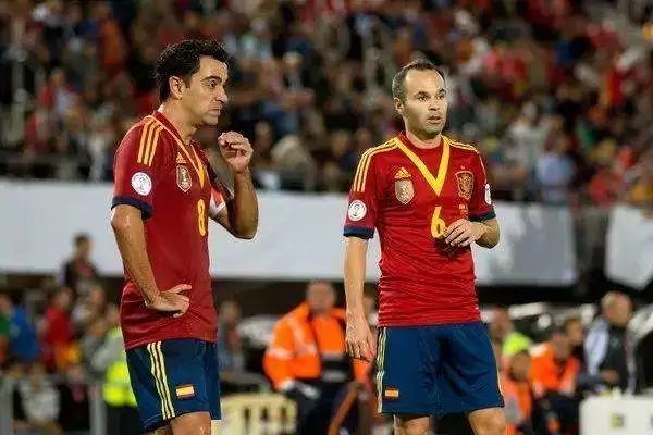 1xbet官方网站- 波鸿中场核心续约至2027年  